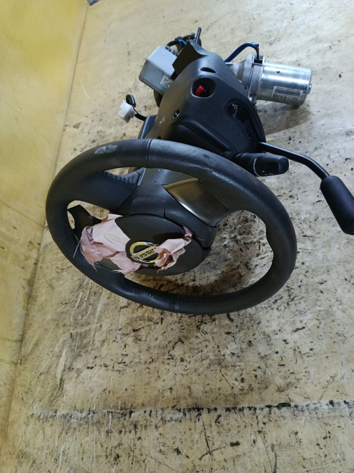 Рулевая колонка на Nissan Cube Z12 Фото 2