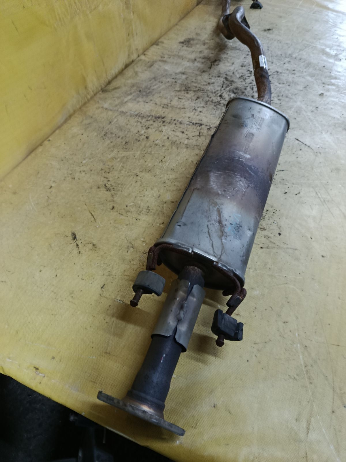 Глушитель на Nissan Ad Expert VY12 HR15DE Фото 4