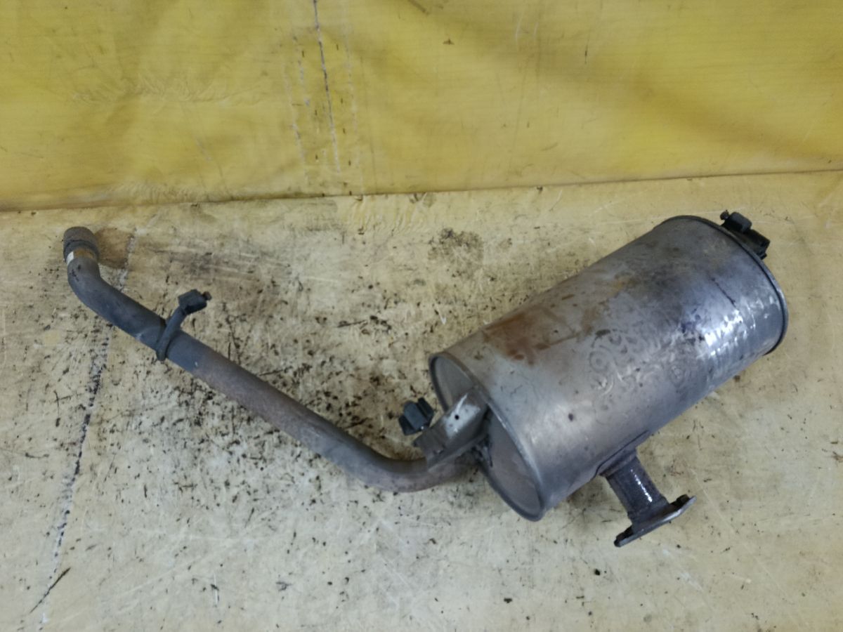 Глушитель на Toyota Voxy ZRR70G 3ZR-FAE Фото 2