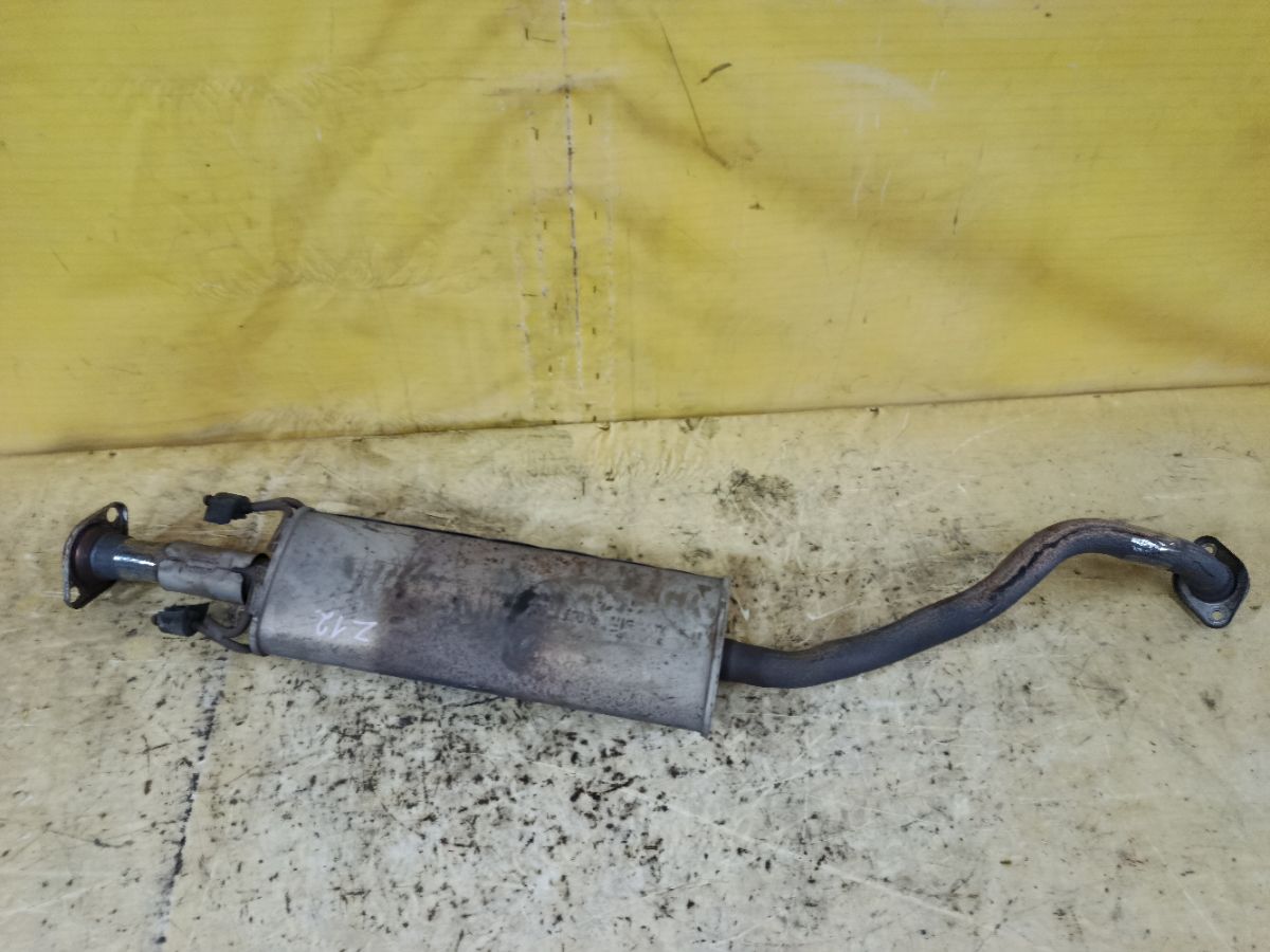 Глушитель на Nissan Cube Z12 HR15DE Фото 2