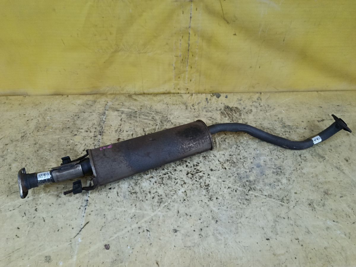 Глушитель на Nissan Cube Z12 HR15DE Фото 1