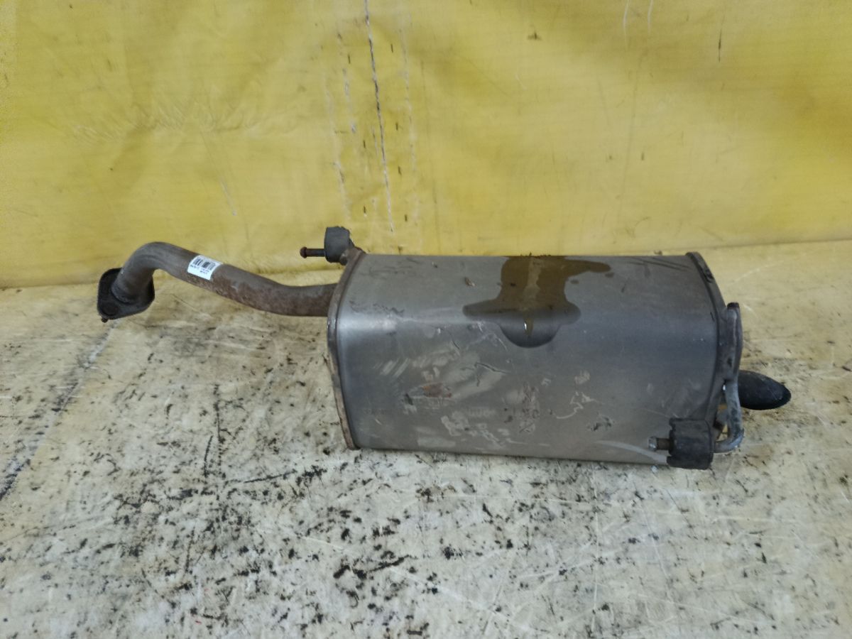 Глушитель на Nissan March AK12 CR12DE Фото 2