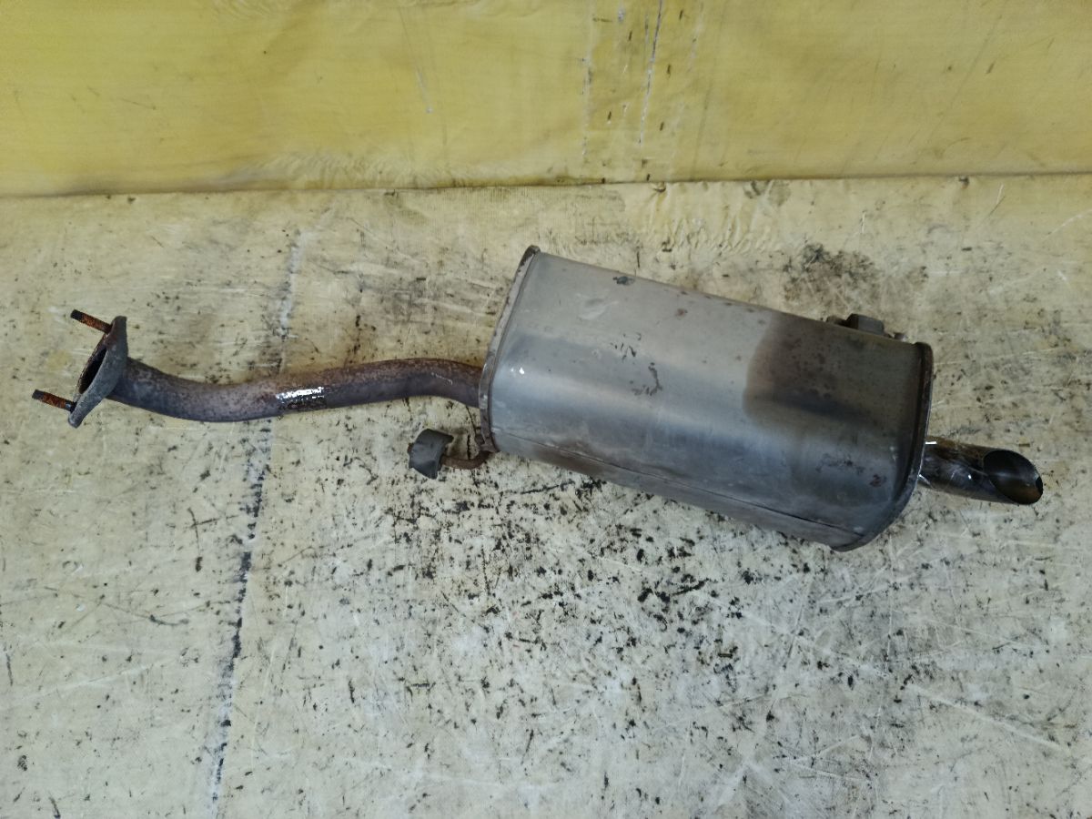 Глушитель на Nissan Note E11 HR15DE Фото 2