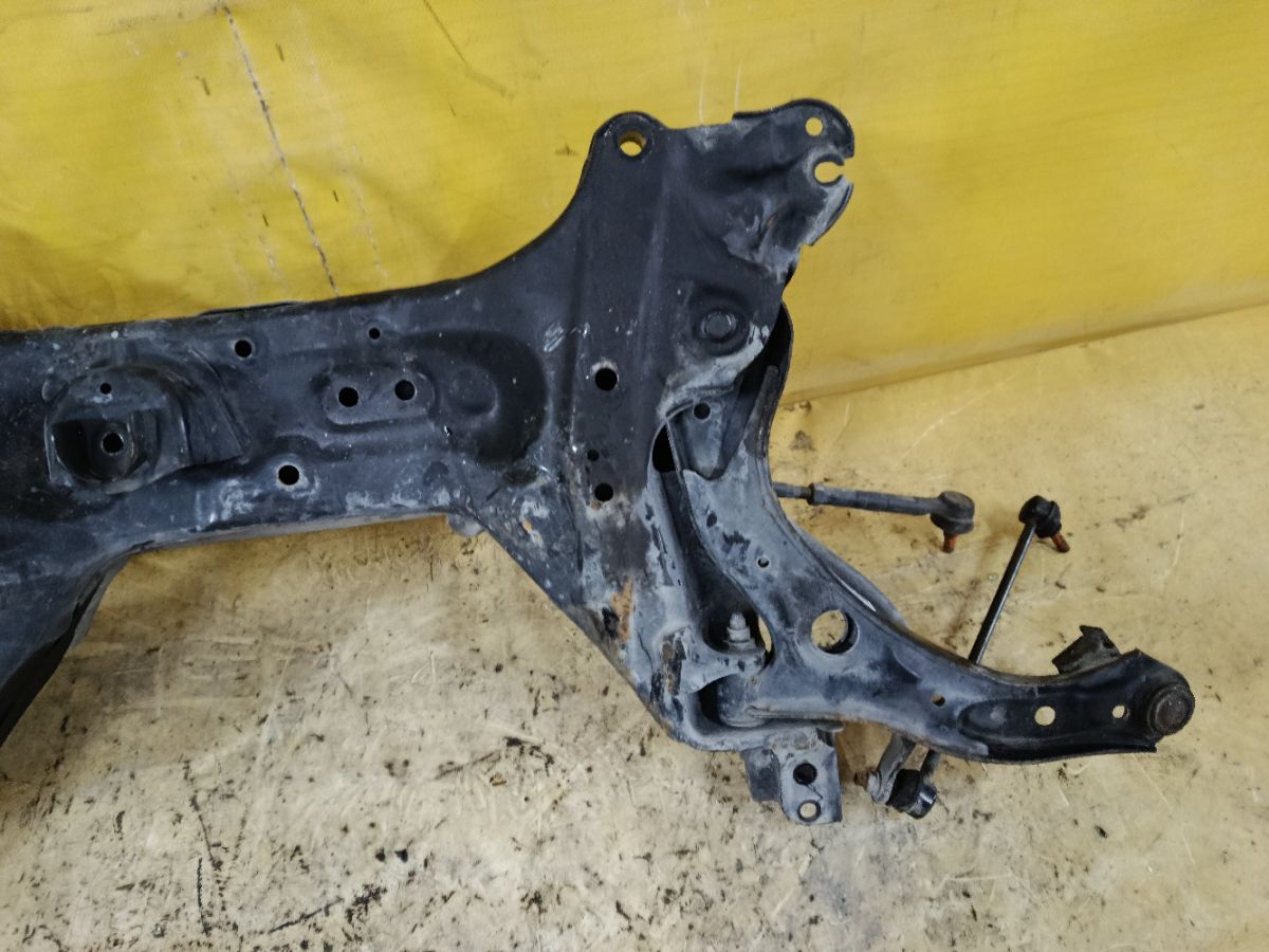 Балка под ДВС на Honda N-Box JF1 S07A Фото 9