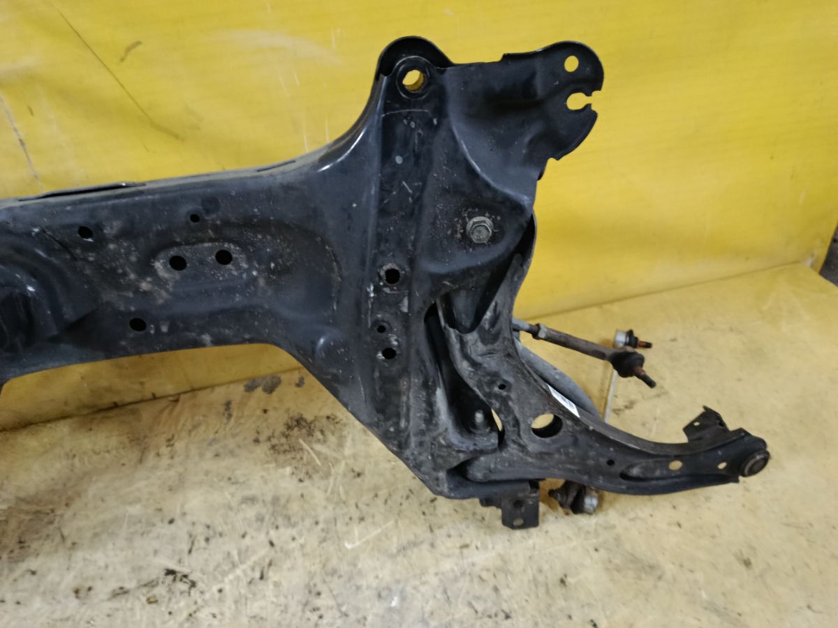 Балка под ДВС на Honda N-Box JF1 S07A Фото 9