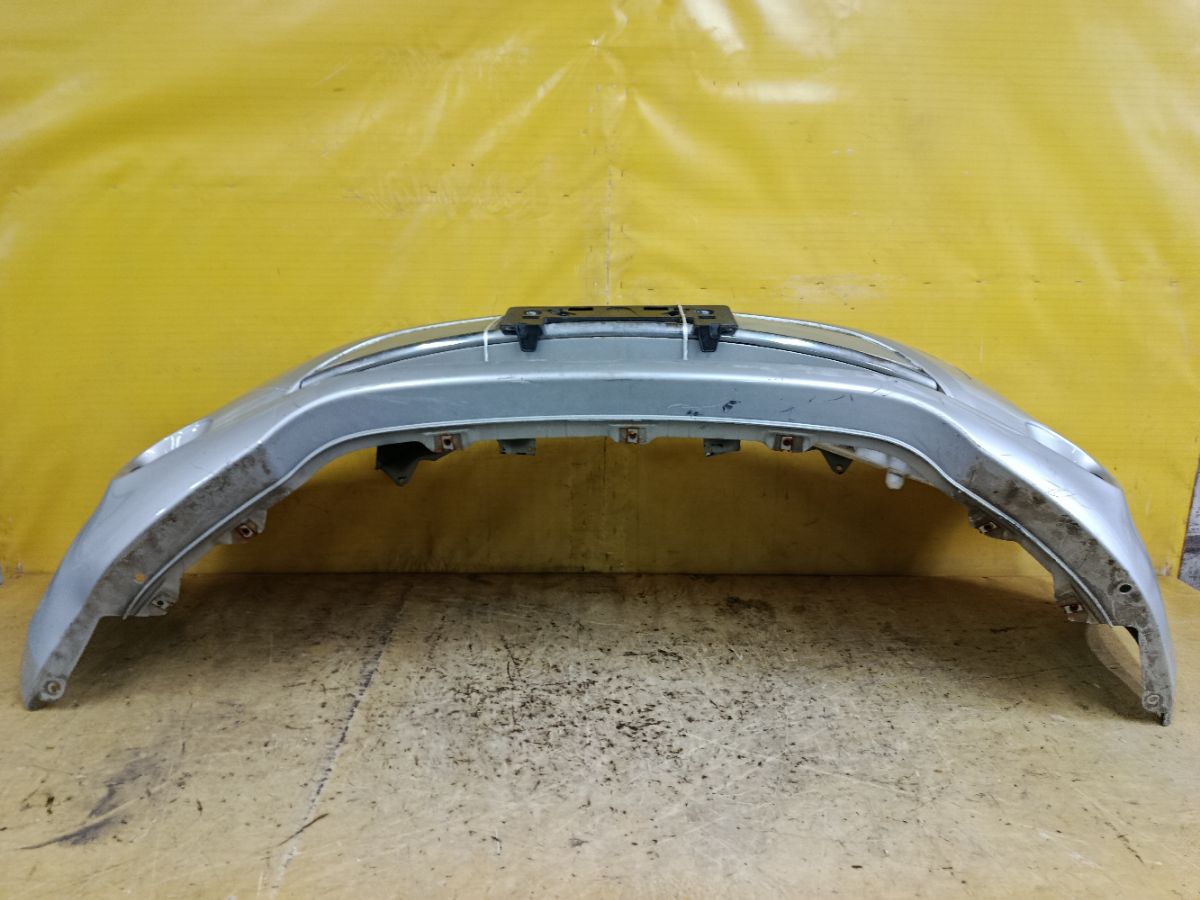 Бампер 62022-3NA0H на Nissan Leaf AZE0 Фото 4