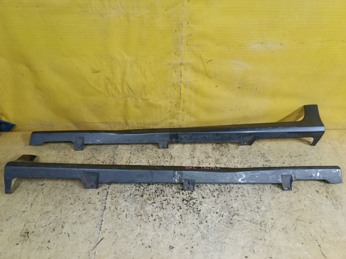 Порог кузова пластиковый ( обвес ) на Honda Fit Shuttle GP2 Фото 1