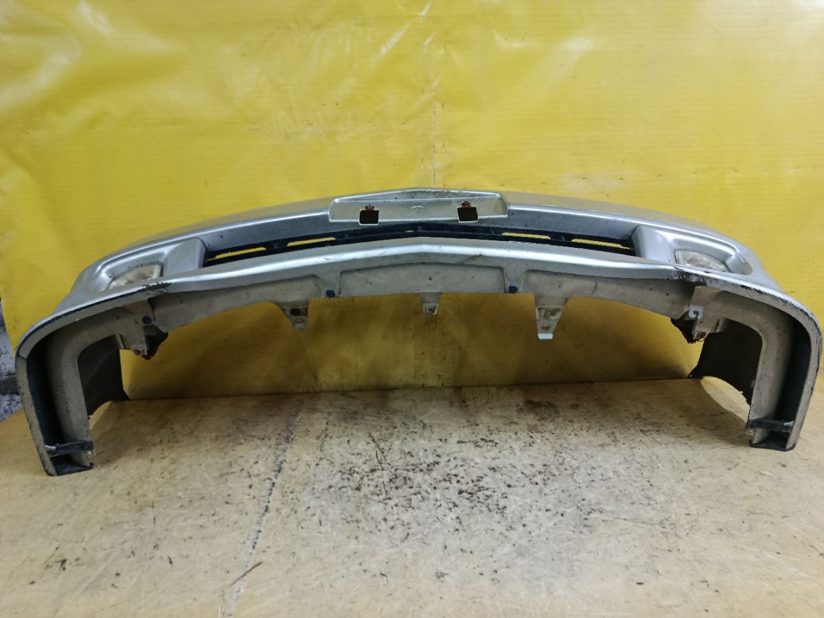 Бампер 44-53 44-53,52119-44090 на Toyota Gaia ACM10G Фото 4