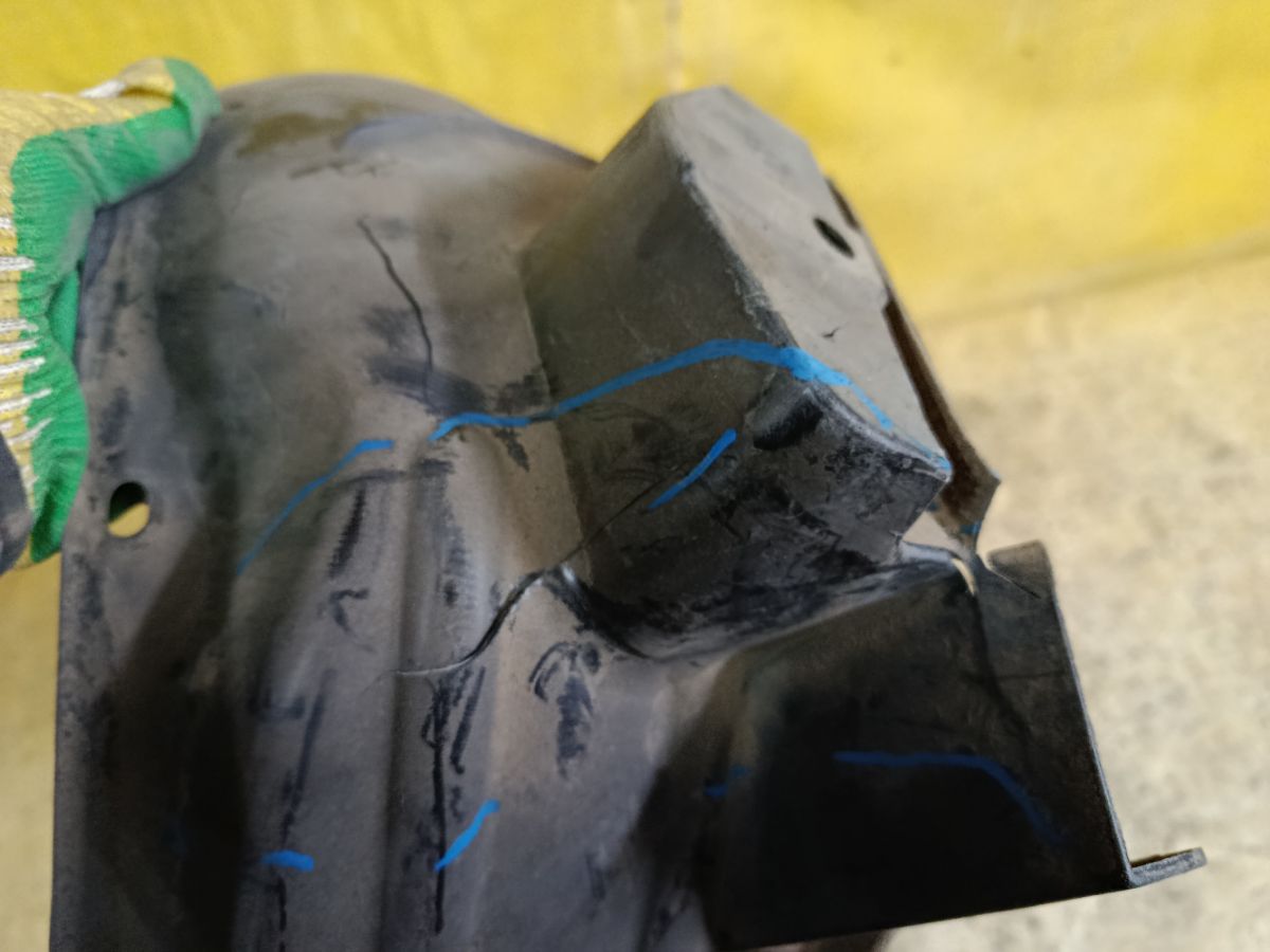 Подкрылок 74151-SAAX-900 на Honda Fit GD1 L13A Фото 4