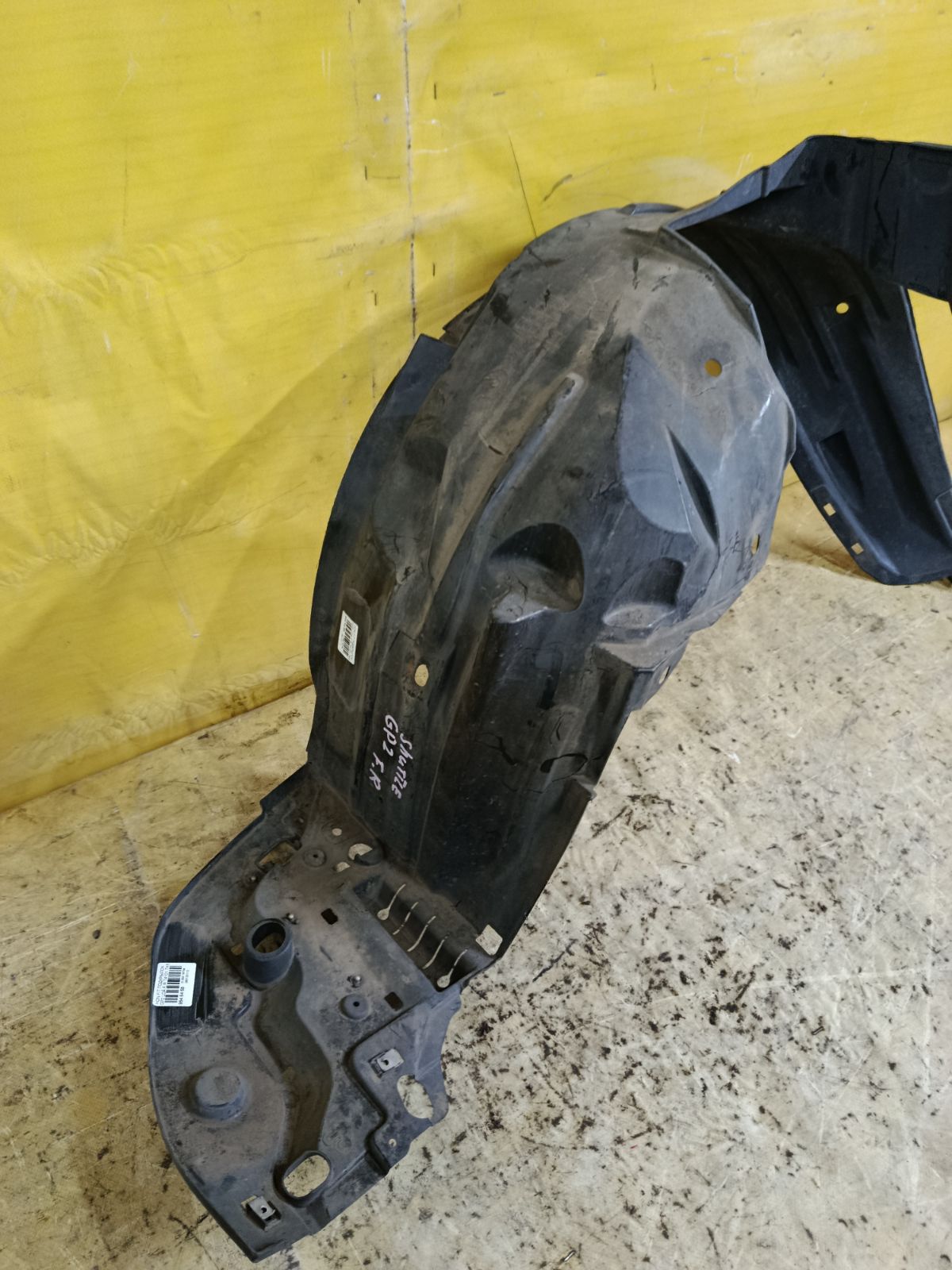 Подкрылок 74101-TK6 на Honda Fit Shuttle GP2 LDA Фото 2