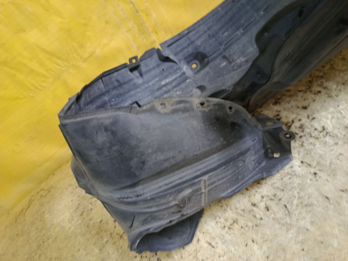 Подкрылок 212630, 2711FP1, 2711FP1T, 63840-1U600, 63840-8Y20A, 63840-9U000, 63840-9U20A, 63840-9U20B, 638401U600, 638429U000, 8400-618, 915.NS11115R, 974592, DS11174AR, DT501016L0R00, FP 5013 388, NNNOT06-300-R, NNNOT06300R, NNNOT06301R, PDS11174AR, ST-DTE1-016L-1 на Nissan Note E11 HR15DE Фото 3