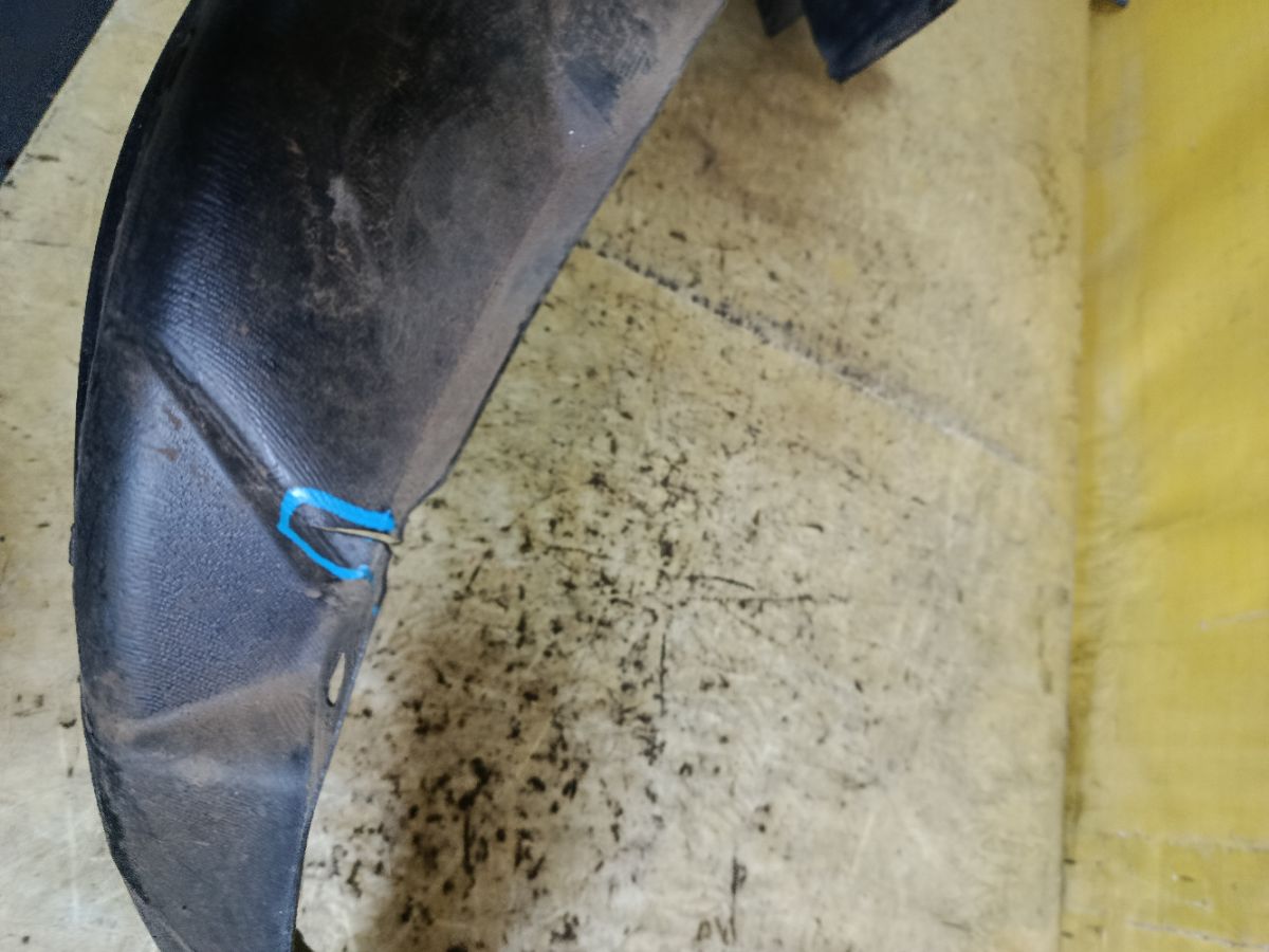 Подкрылок 53875-52270 на Toyota Ractis NCP120 1NZ-FE Фото 4