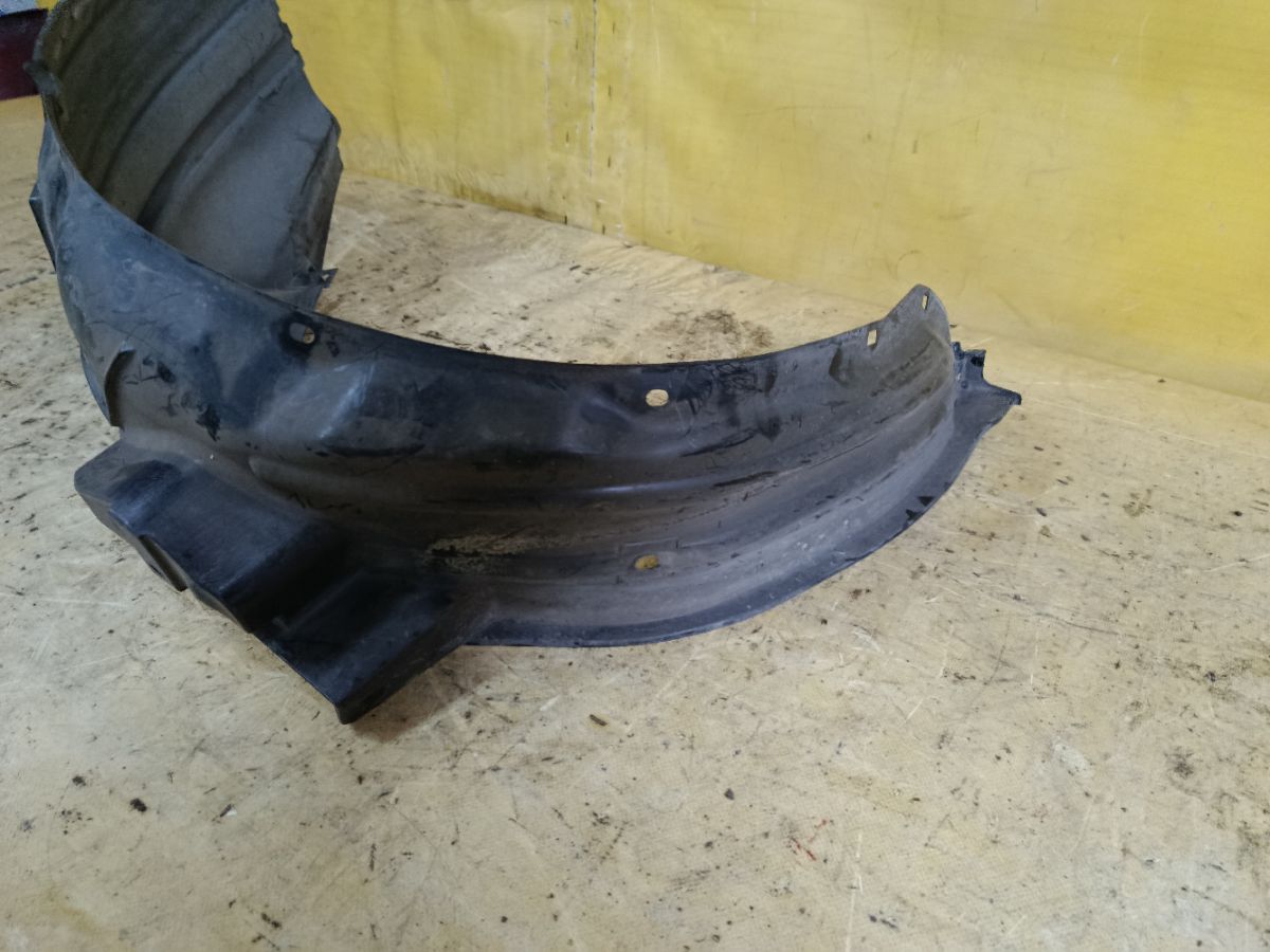 Подкрылок 74101-SAAX-900 на Honda Fit GD1 L13A Фото 3