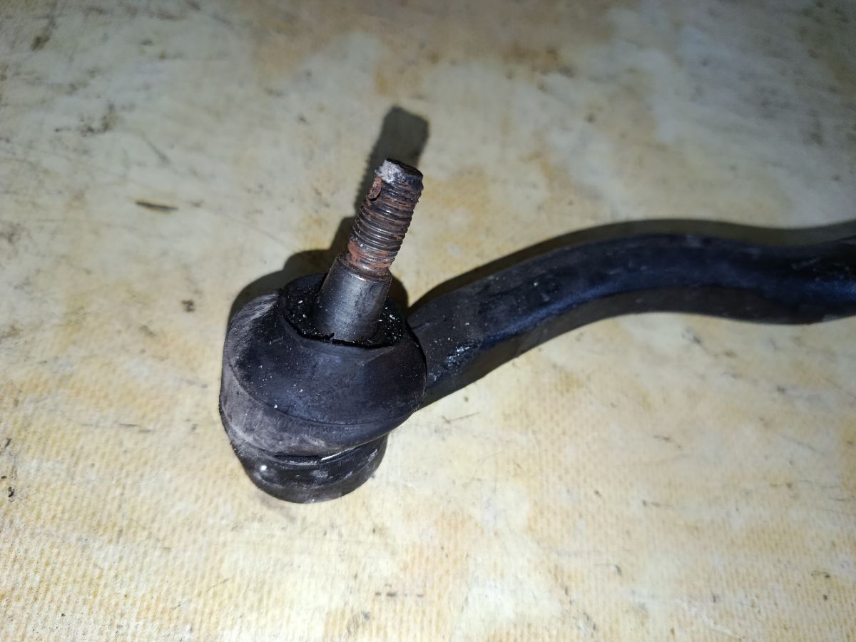 Рулевая рейка на Mazda Verisa DC5W ZY-VE Фото 6