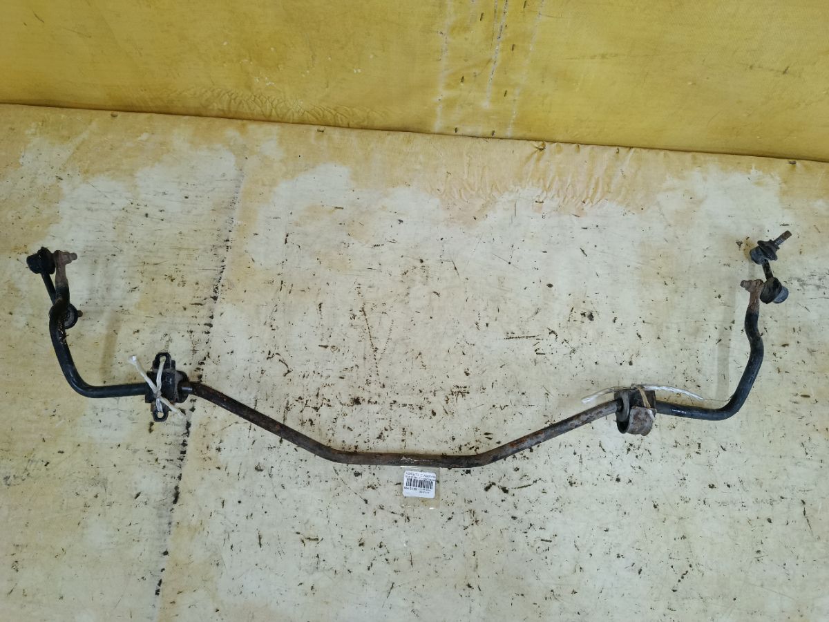 Стабилизатор на Honda Stream RN6 R18A Фото 1