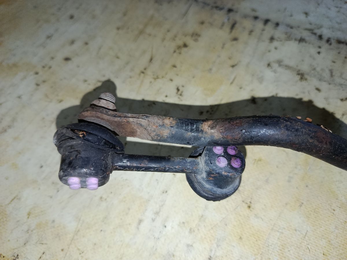 Стабилизатор на Honda Stream RN6 R18A Фото 2