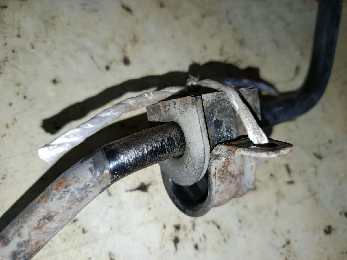 Стабилизатор на Honda Stream RN6 R18A Фото 4