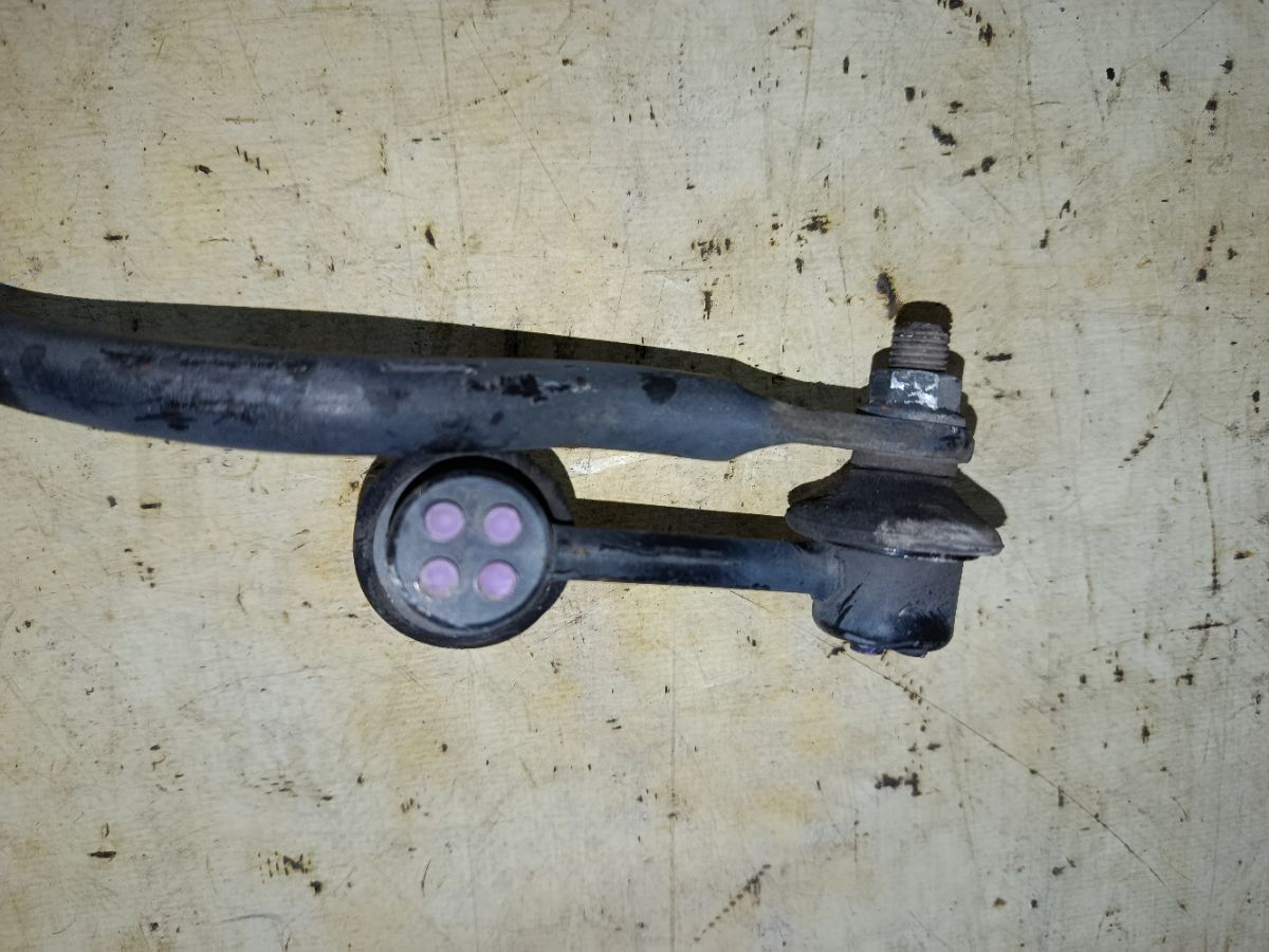 Стабилизатор на Honda Stream RN6 R18A Фото 2