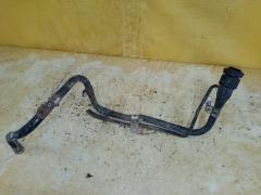 Заливная горловина топливного бака на Toyota Isis ZNM10W 1ZZ-FE 77201-44191