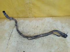 Заливная горловина топливного бака на Toyota Voxy ZRR70G 3ZR-FAE