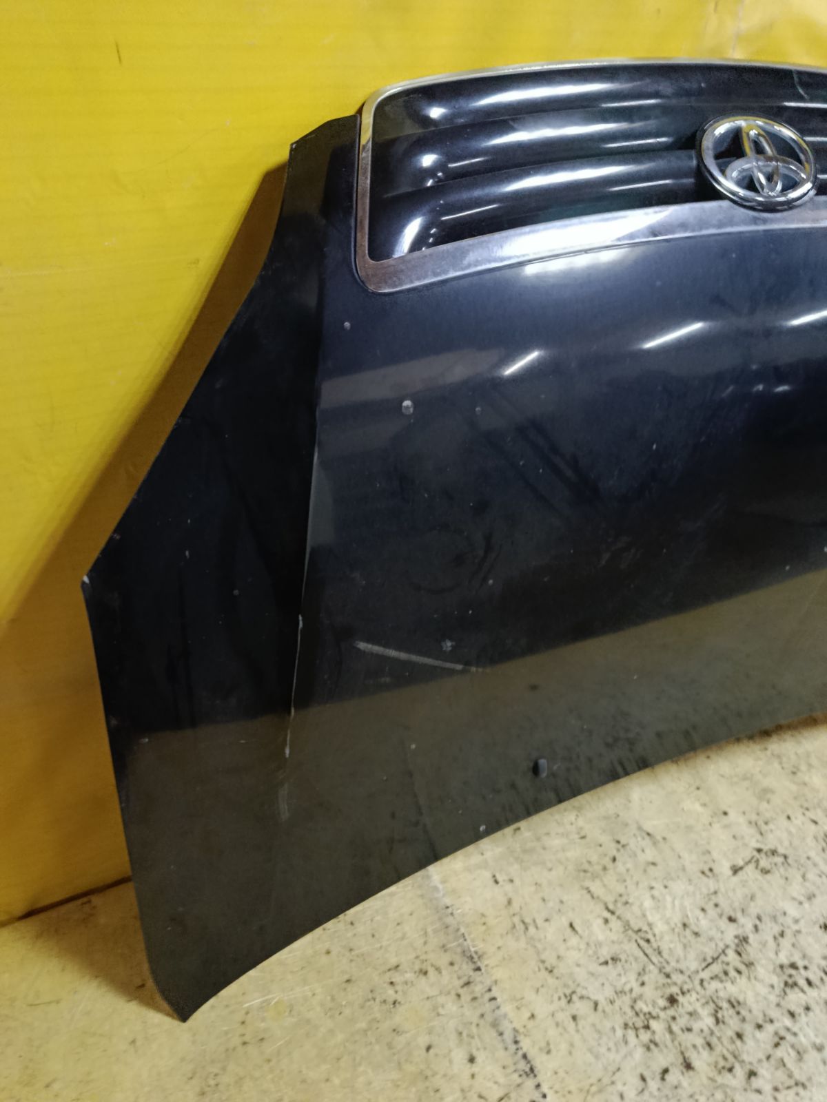 Капот на Toyota Ipsum ACM26W Фото 2