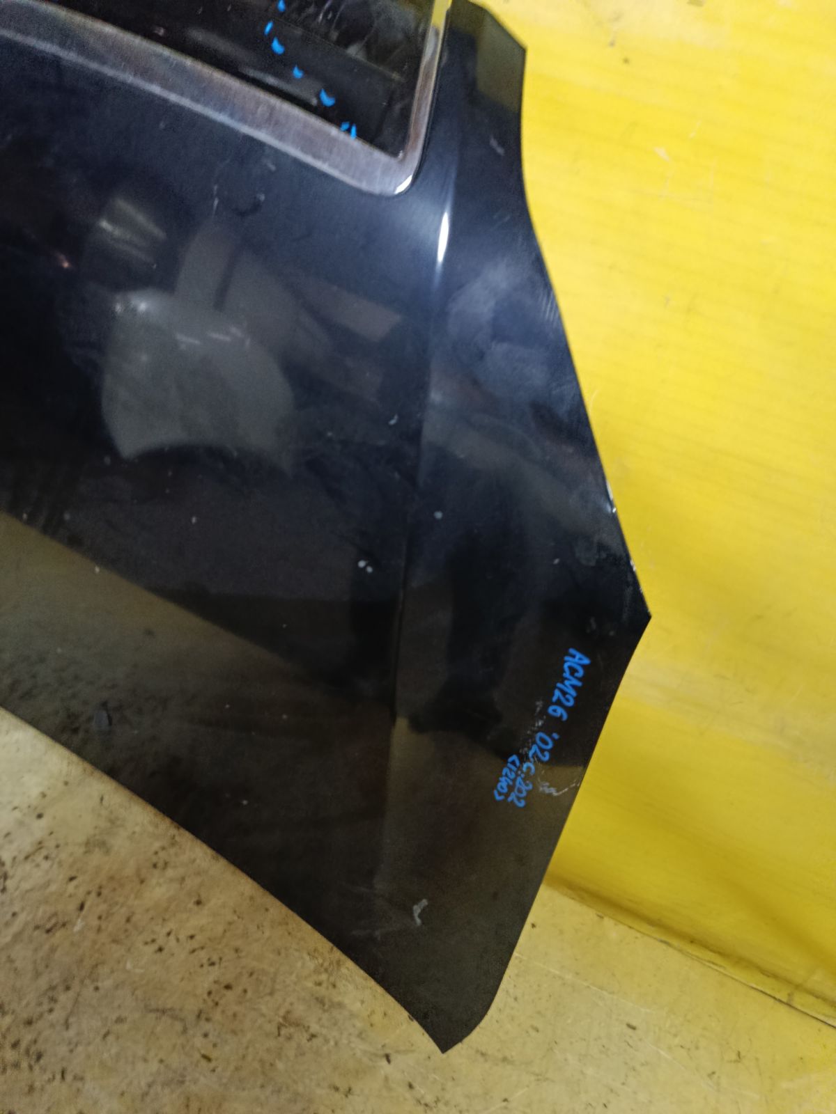 Капот на Toyota Ipsum ACM26W Фото 3