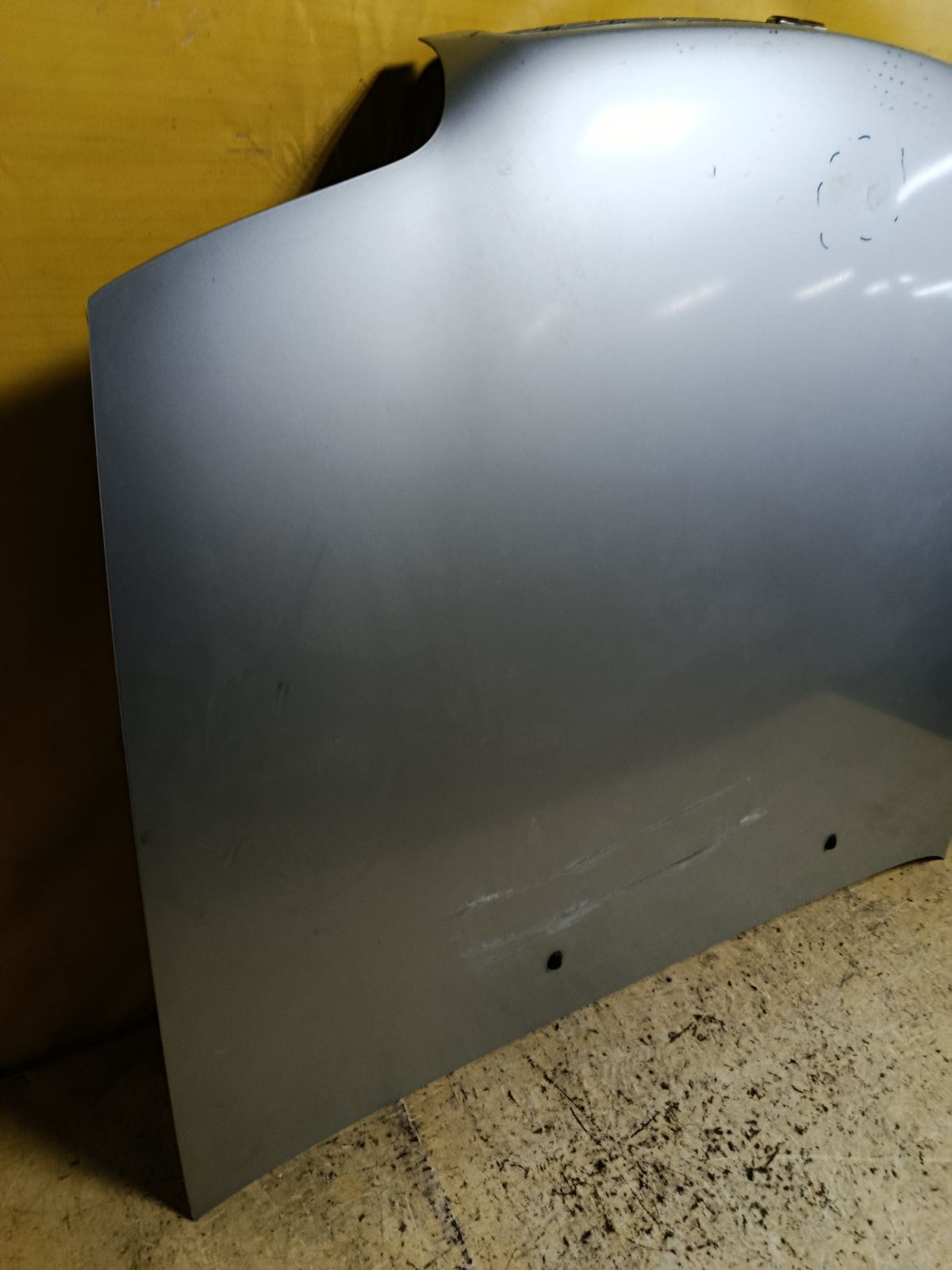 Капот на Nissan Bluebird HU13 Фото 3