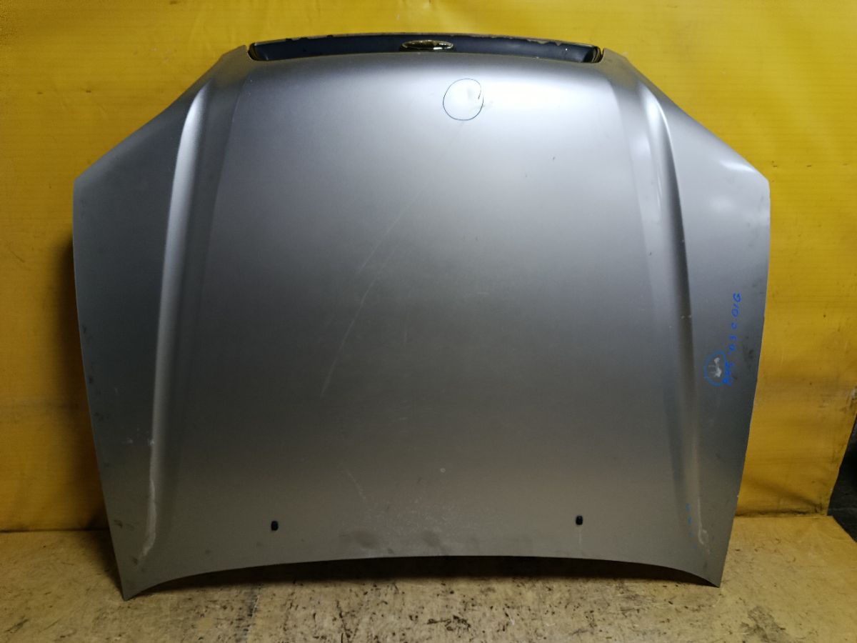 Капот на Subaru Legacy Wagon BH5 Фото 1