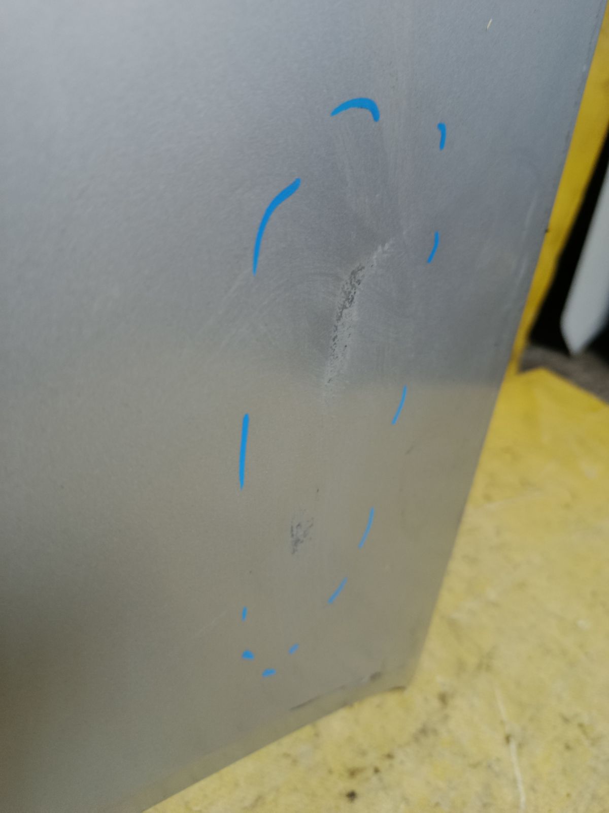 Капот на Mitsubishi Lancer CK2A Фото 4