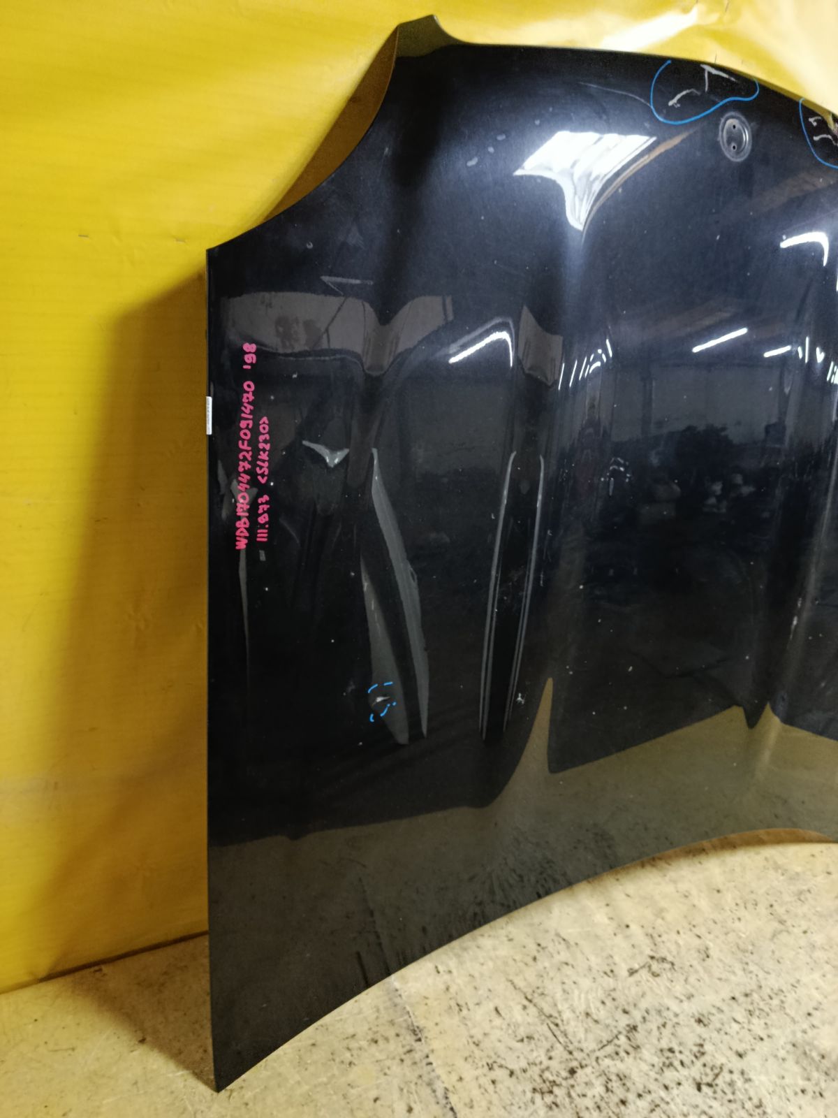 Капот A1708800157, A1708800957 на Mercedes-Benz Slk-Class R170.447 111.973 Фото 2