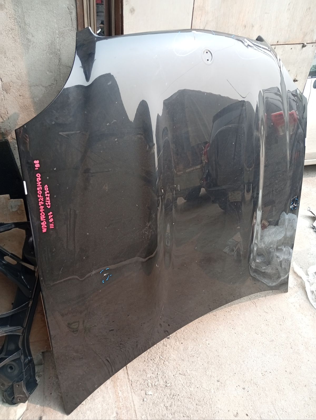Капот A1708800157, A1708800957 на Mercedes-Benz Slk-Class R170.447 111.973 Фото 10