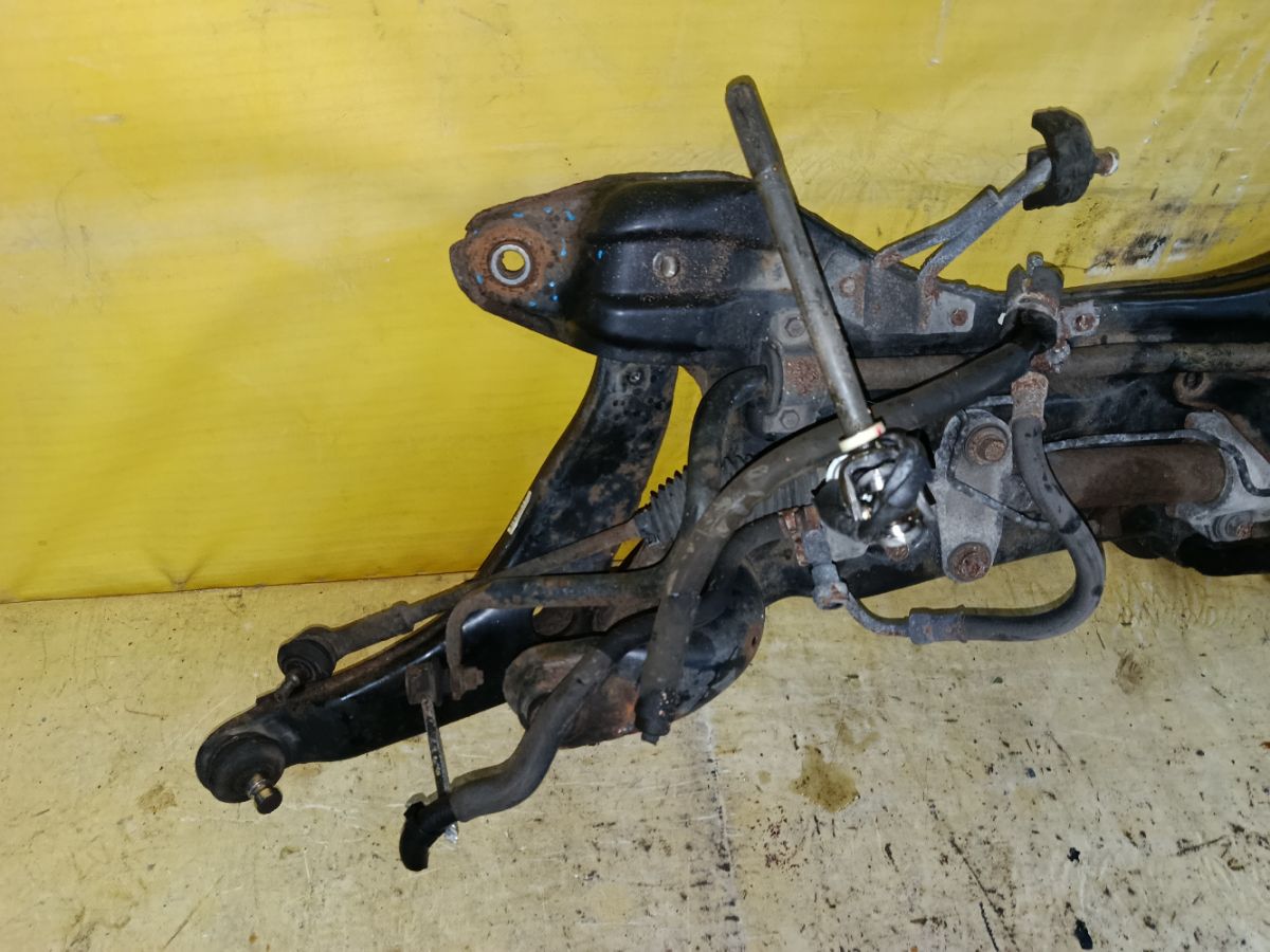 Балка под ДВС на Mitsubishi Grandis NA4W 4G69 Фото 2