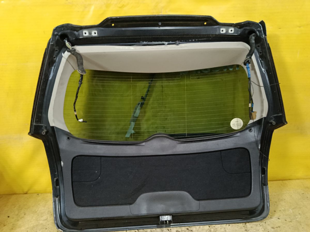 Дверь задняя VC02-1011 VC02-1011 на Subaru Legacy Wagon BP5 Фото 6