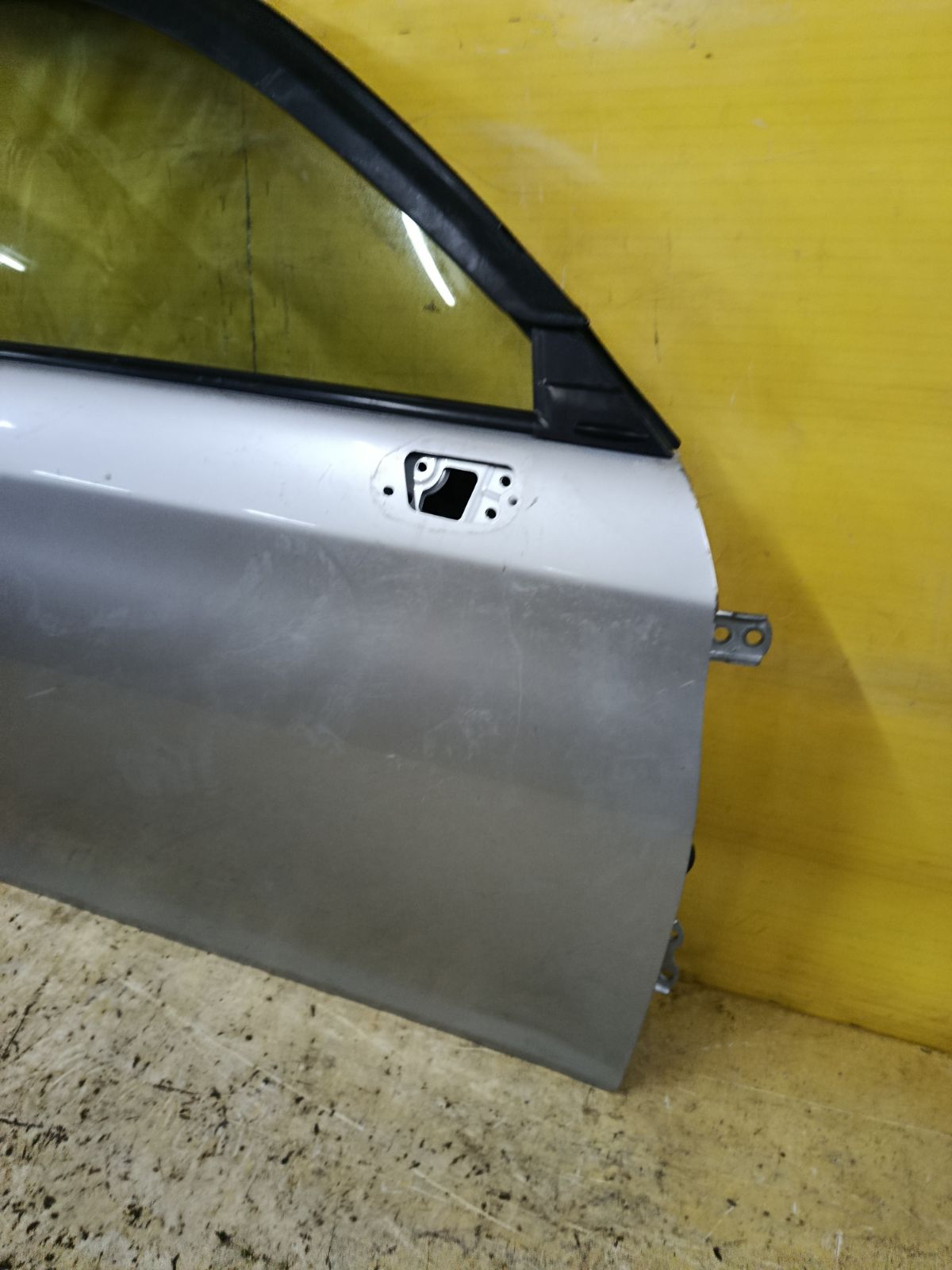 Дверь боковая на Toyota Corolla Axio NZE164 Фото 4