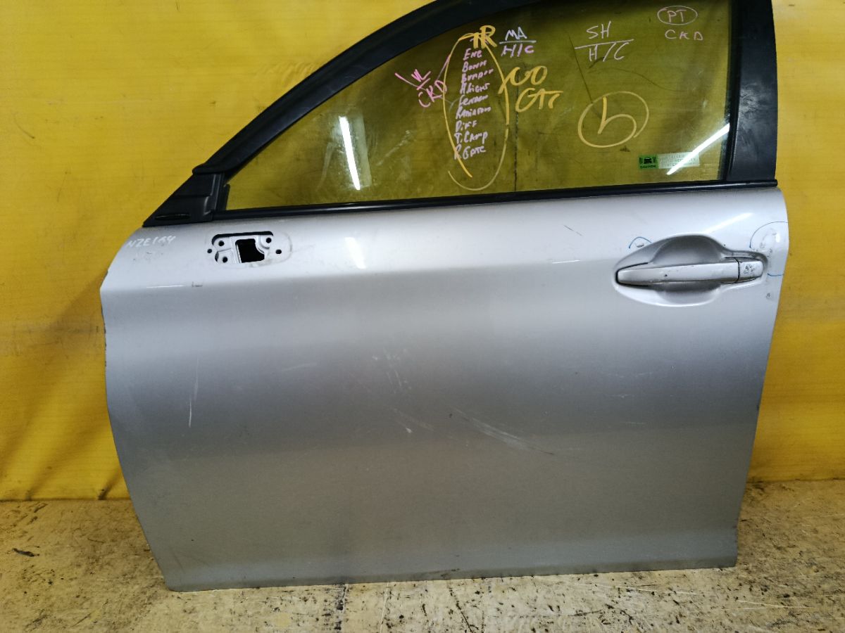 Дверь боковая на Toyota Corolla Axio NZE164 Фото 4