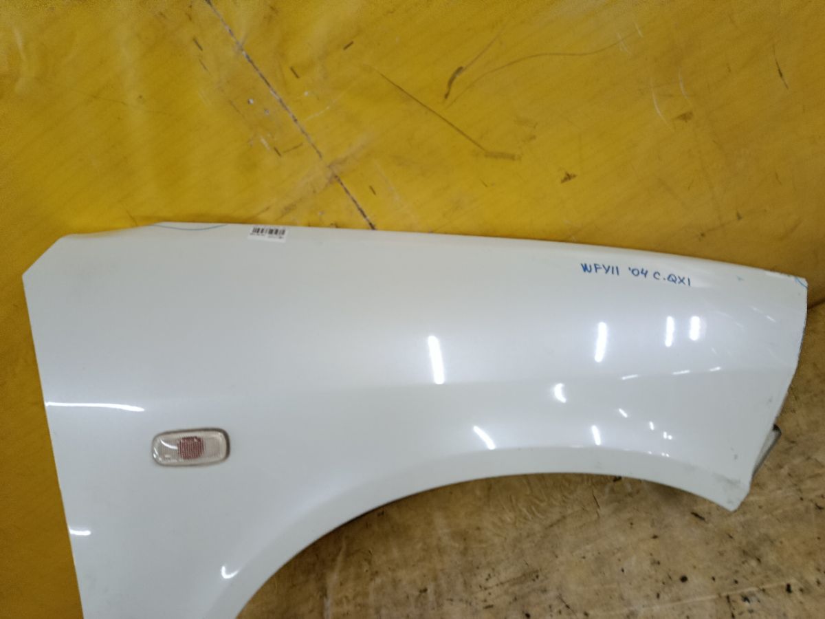 Крыло переднее на Nissan Wingroad WFY11 Фото 5