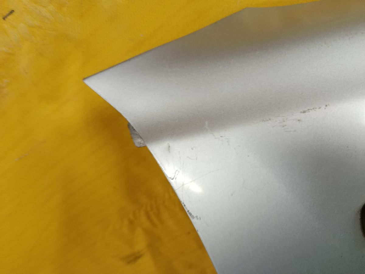 Крыло переднее на Nissan Bluebird HU13 Фото 4