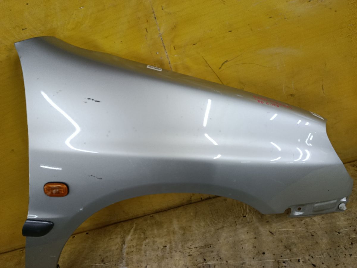 Крыло переднее на Toyota Raum EXZ15 Фото 5