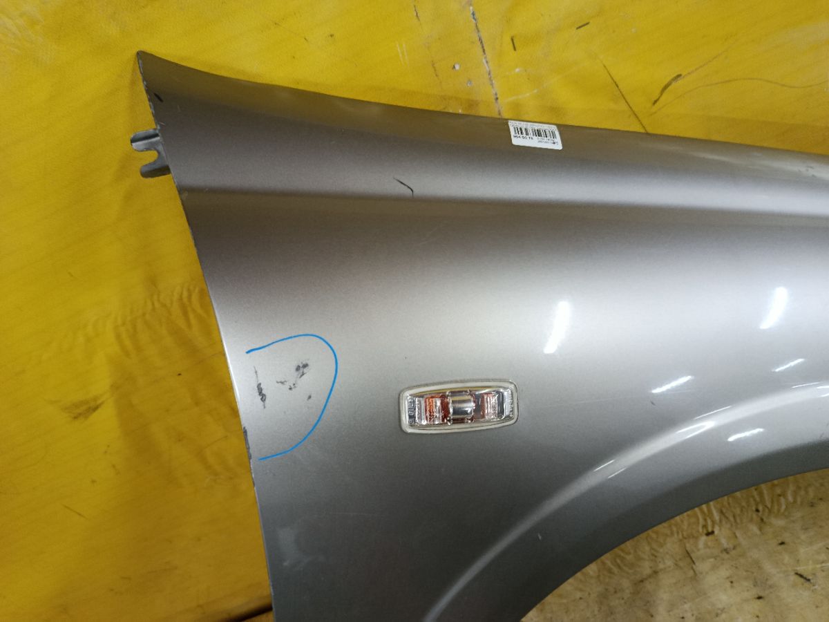 Крыло переднее на Nissan Bluebird Sylphy QNG10 Фото 3