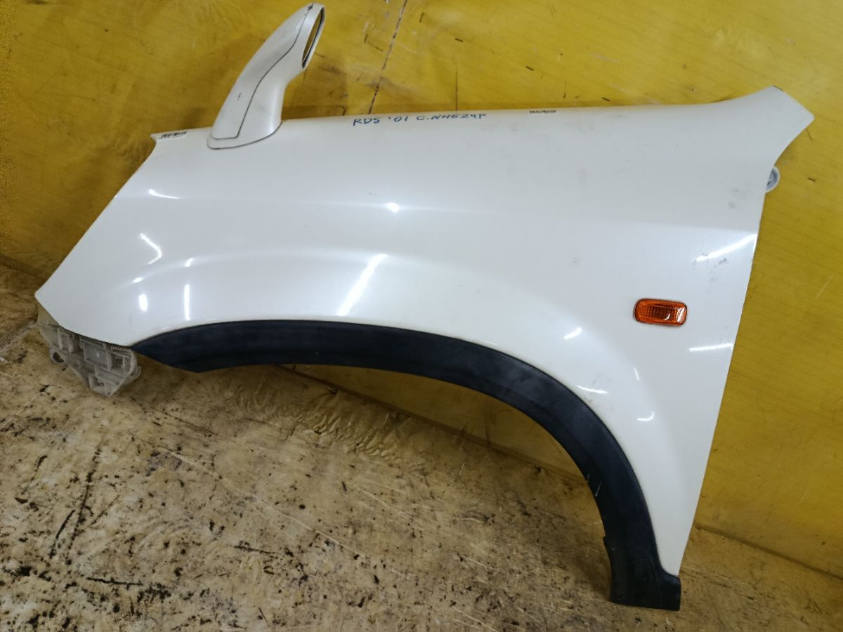 Крыло переднее 60260-S9A-000ZZ, HD10074BL на Honda Cr-V RD5 Фото 1