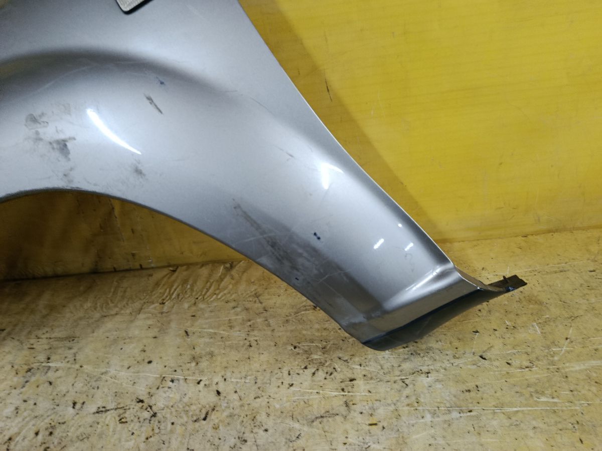 Крыло переднее 63113-8H400 на Nissan X-Trail NT30 Фото 4