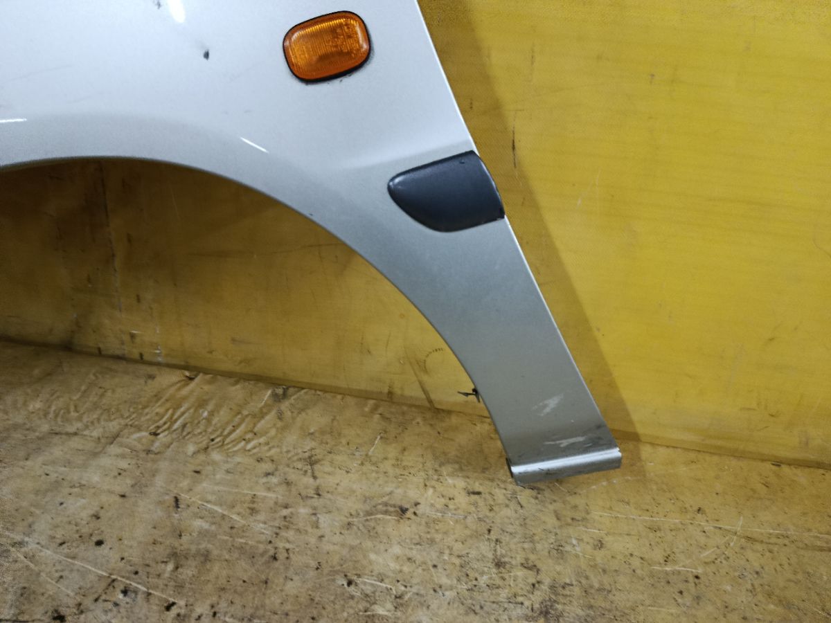 Крыло переднее на Toyota Raum EXZ15 Фото 4