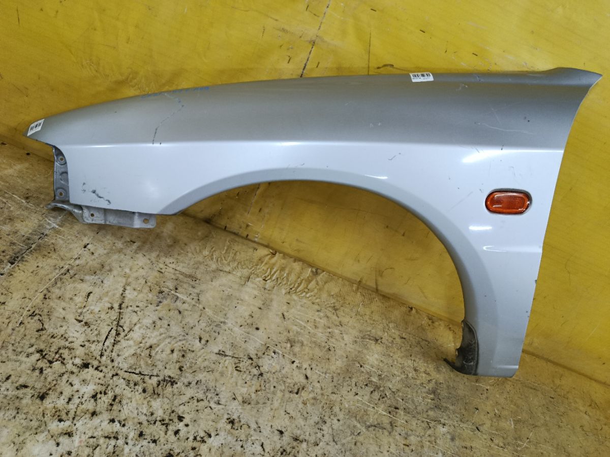 Крыло переднее на Mitsubishi Lancer CK2A Фото 1