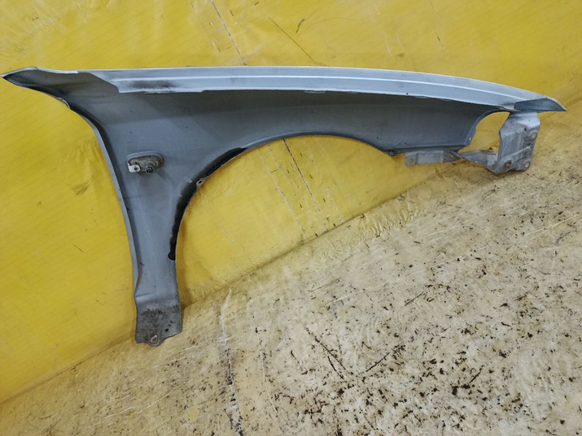 Крыло переднее на Mitsubishi Lancer CK2A Фото 6