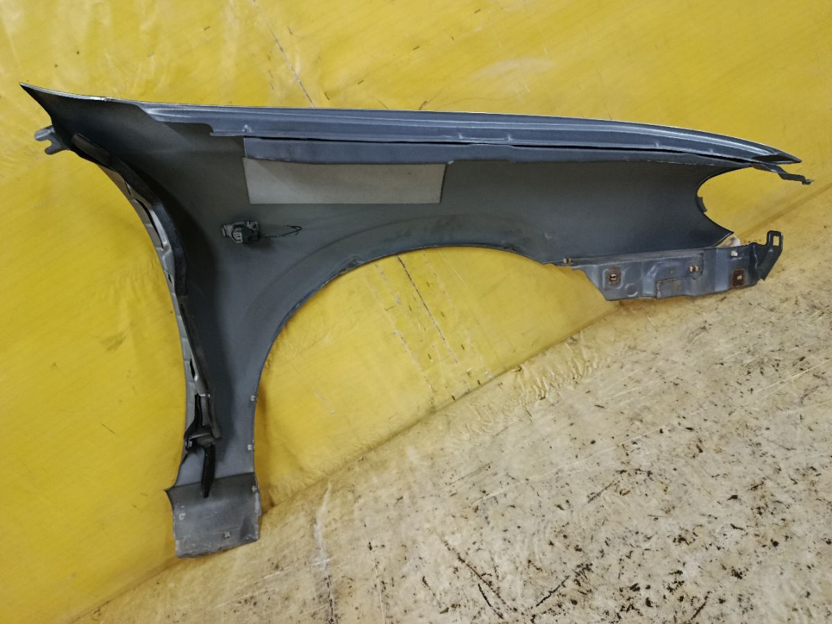 Крыло переднее на Nissan Bluebird Sylphy QNG10 Фото 5