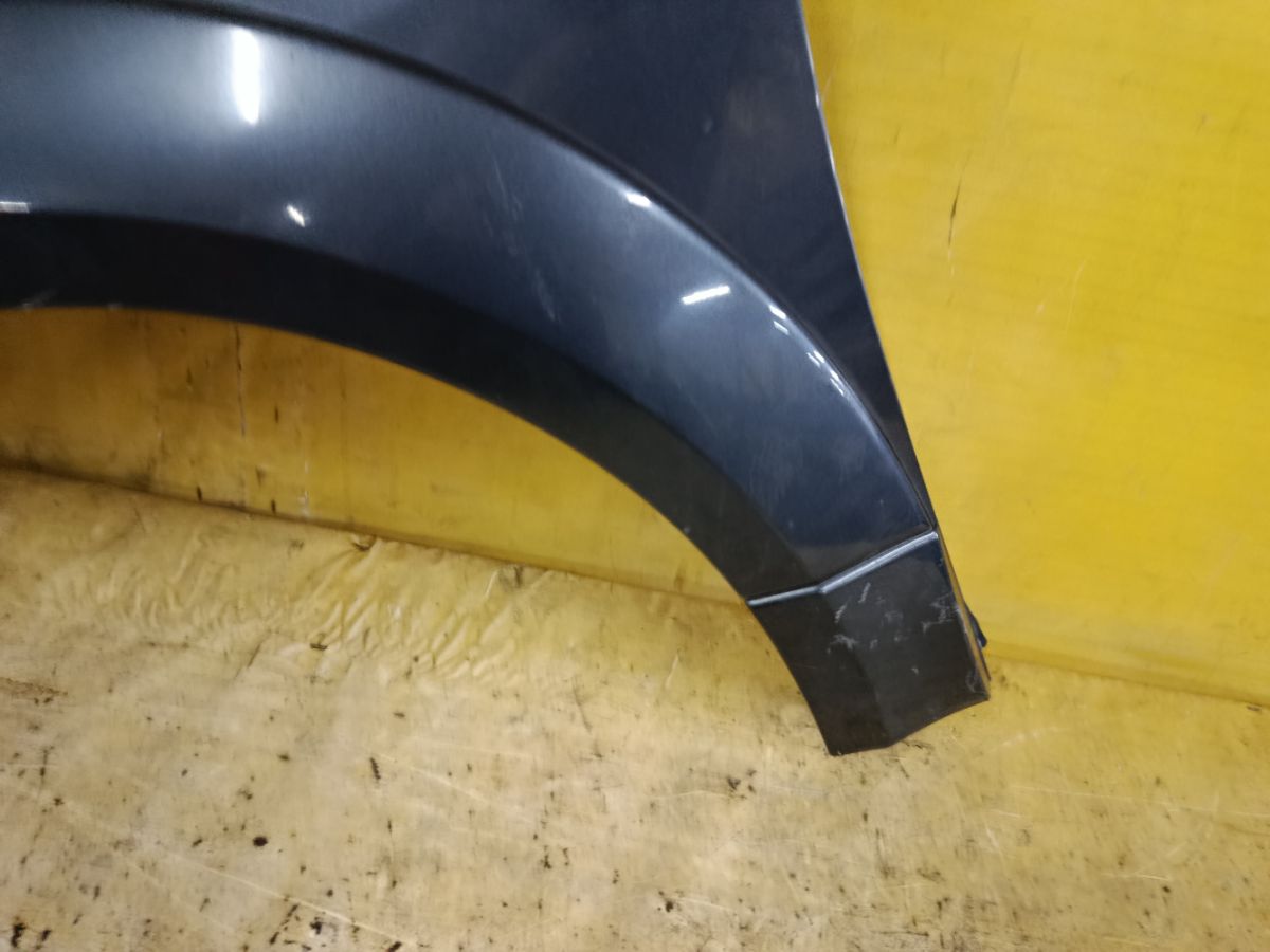 Крыло переднее на Mitsubishi Grandis NA4W Фото 4