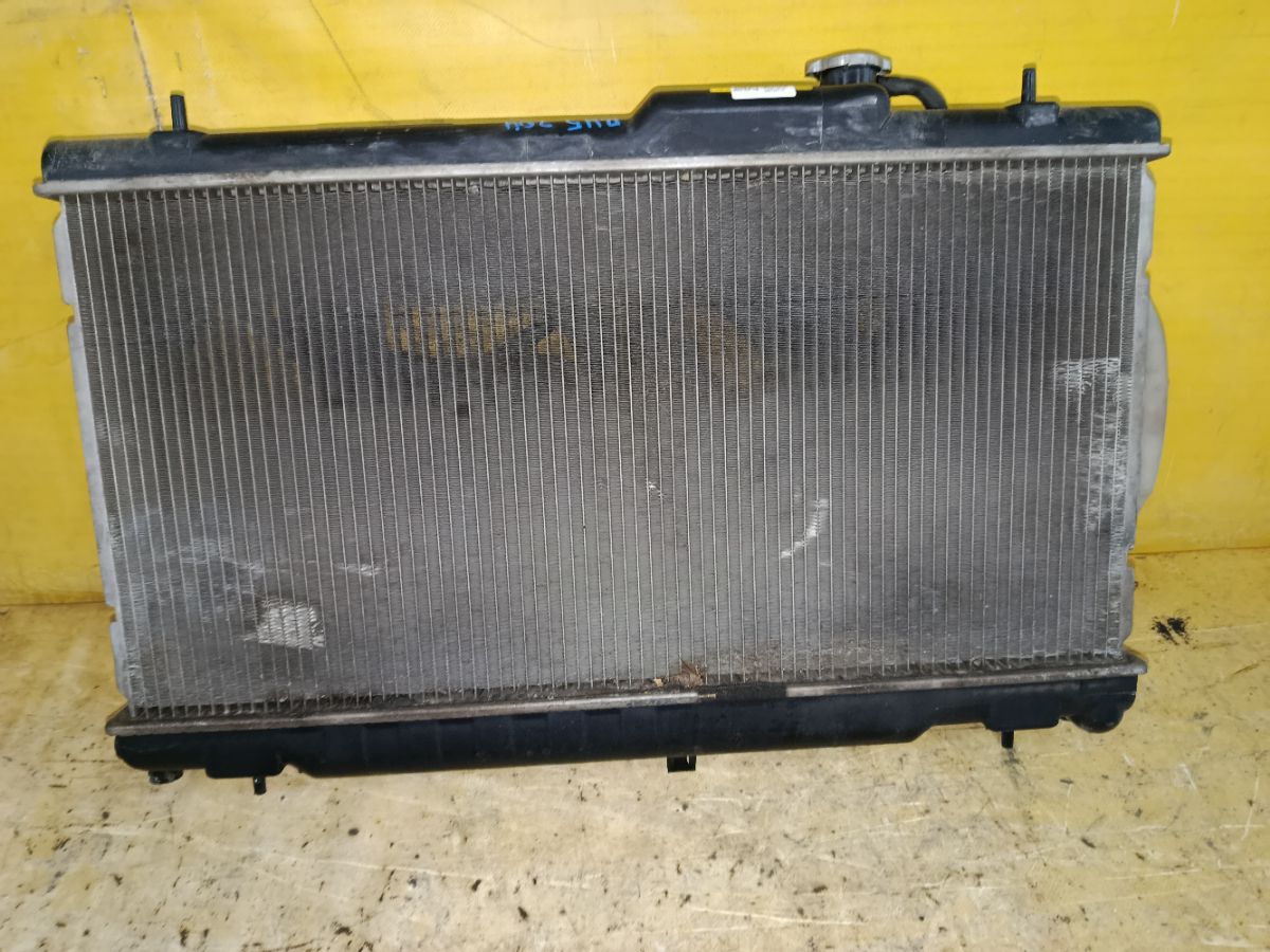 Радиатор ДВС на Subaru Legacy Wagon BH5 EJ204 Фото 1