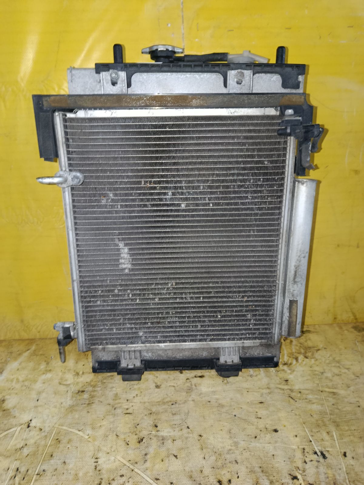 Радиатор ДВС на Daihatsu Tanto L375S KF Фото 1