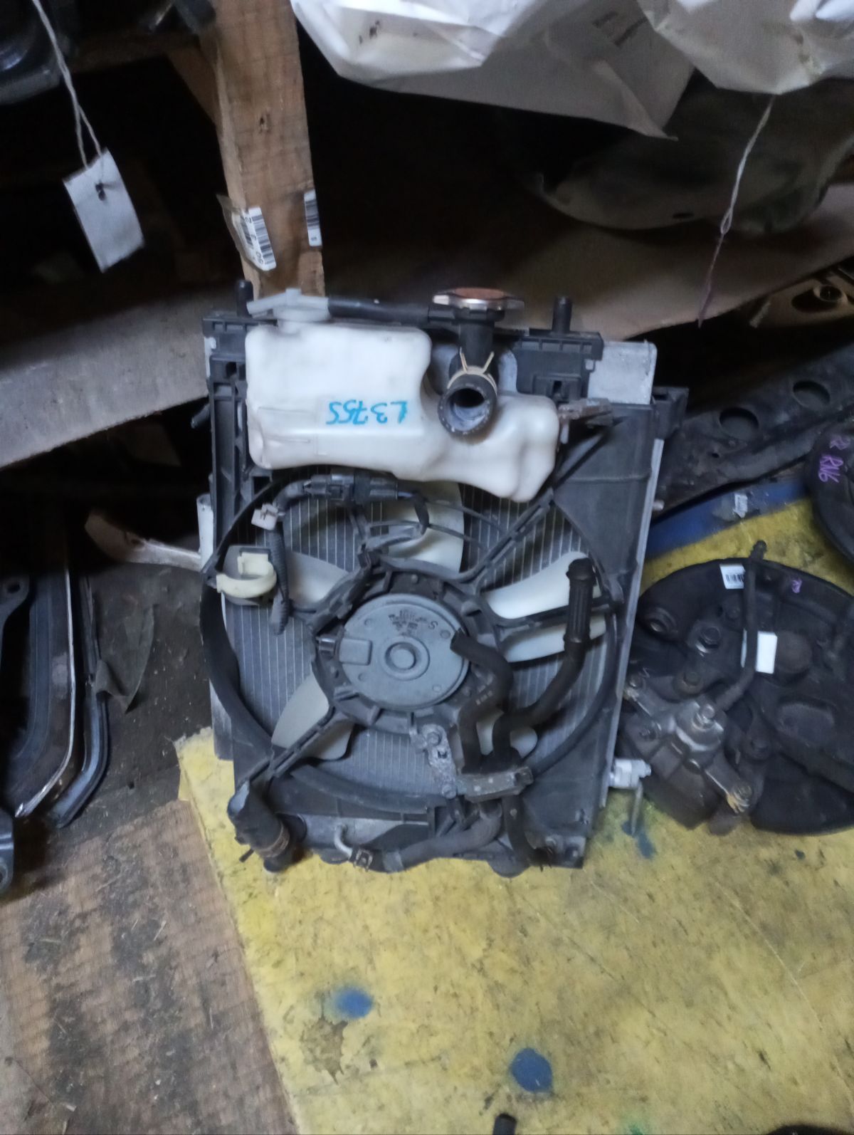 Радиатор ДВС на Daihatsu Tanto L375S KF Фото 6