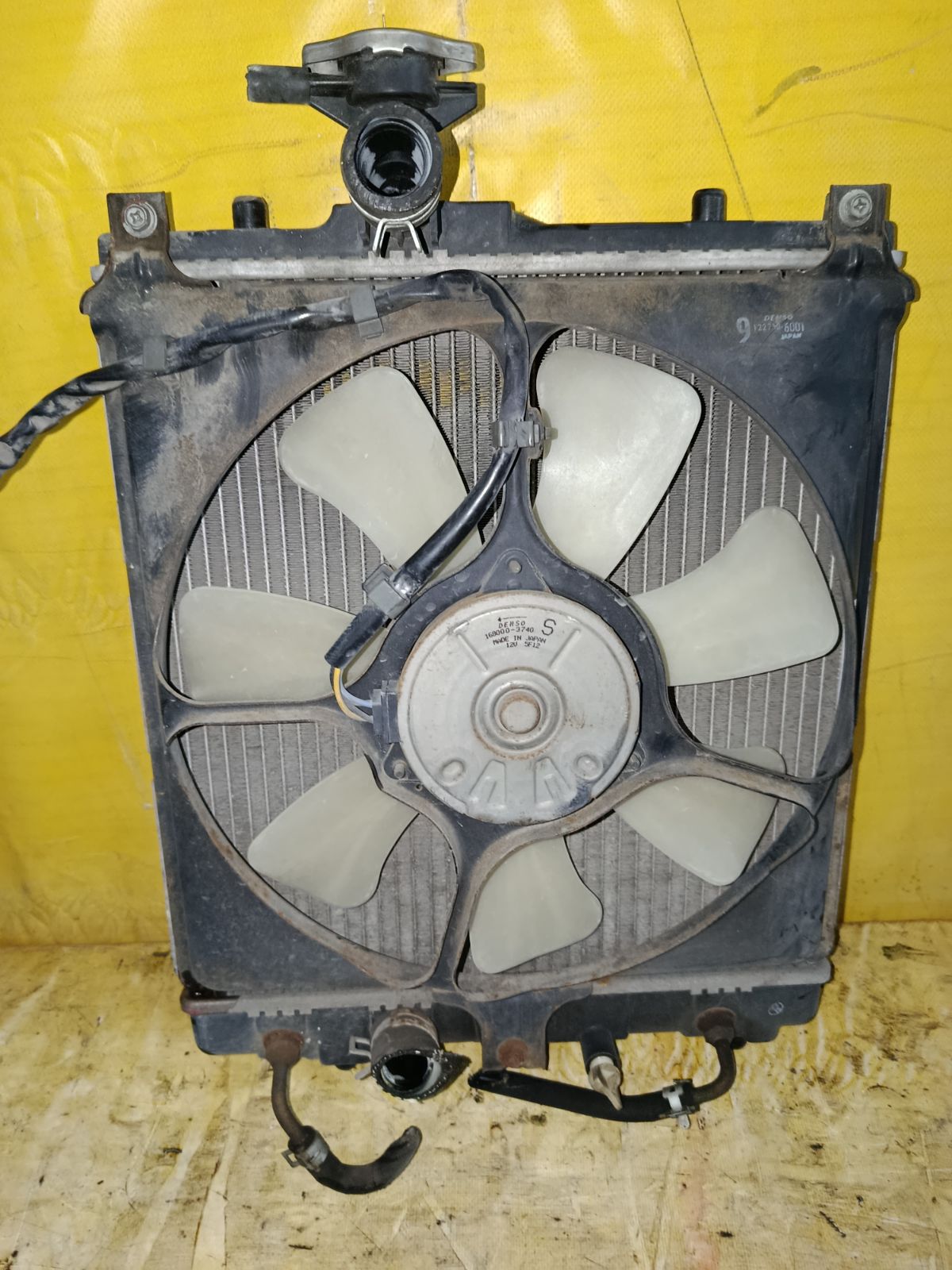 Радиатор ДВС на Suzuki Chevrolet Cruze HR52S M13A Фото 3